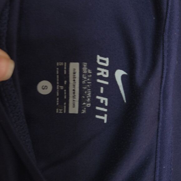 Nike Dri-Fit Womens Small Purple Long Sleeve Vented Athletic Training Top Shirt - Picture 3 of 7